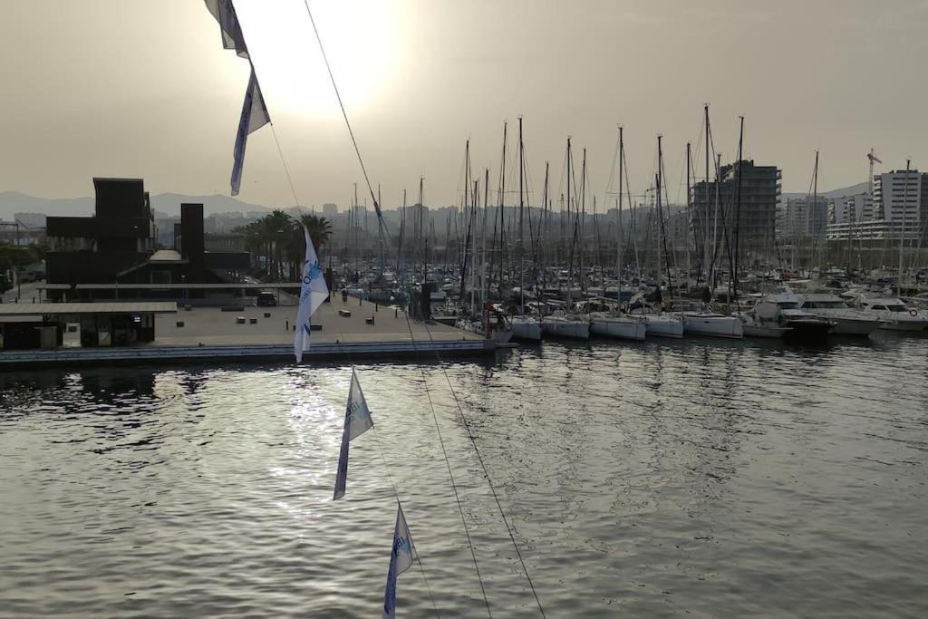 Precioso Barco En Barcelona Ξενοδοχείο Μπαδαλόνα Εξωτερικό φωτογραφία